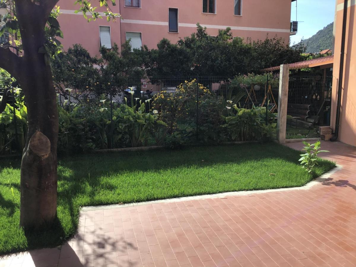 Casa Luigia Rooms Mtb In Finalborgo Bike Room Tour Ebike Trekking Finale Ligure Extérieur photo