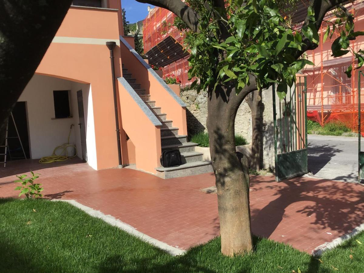Casa Luigia Rooms Mtb In Finalborgo Bike Room Tour Ebike Trekking Finale Ligure Extérieur photo