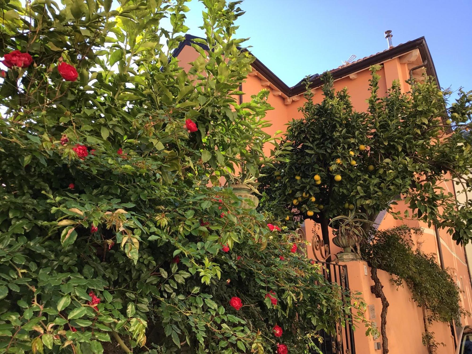 Casa Luigia Rooms Mtb In Finalborgo Bike Room Tour Ebike Trekking Finale Ligure Extérieur photo
