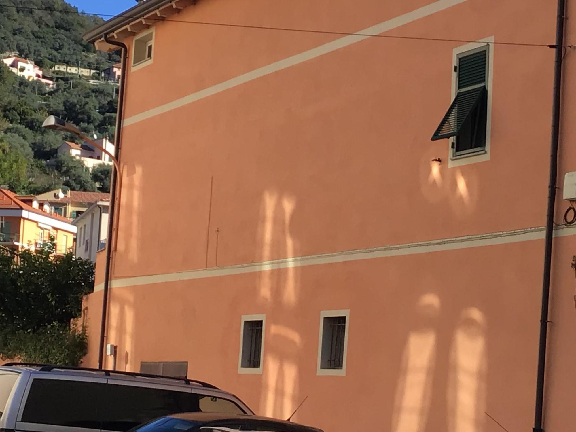 Casa Luigia Rooms Mtb In Finalborgo Bike Room Tour Ebike Trekking Finale Ligure Extérieur photo