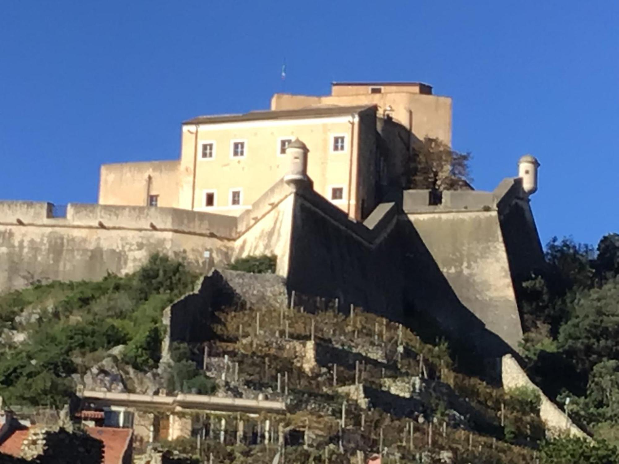 Casa Luigia Rooms Mtb In Finalborgo Bike Room Tour Ebike Trekking Finale Ligure Extérieur photo